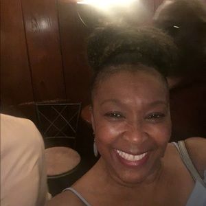 Meet your Posher, Pamela